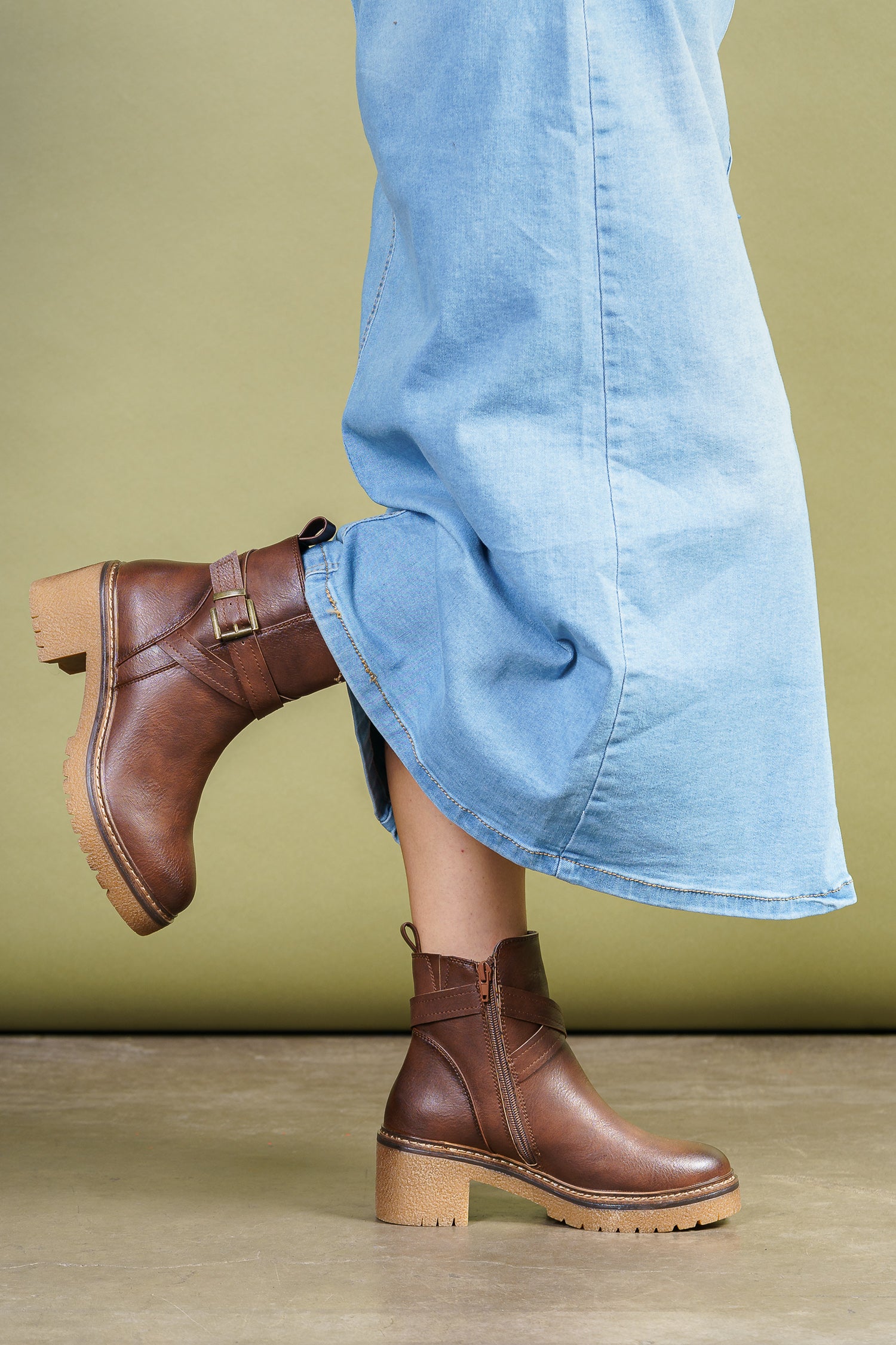 Bota Mujer Café Oscuro Desideria Thunder Blue Thunder Blue
